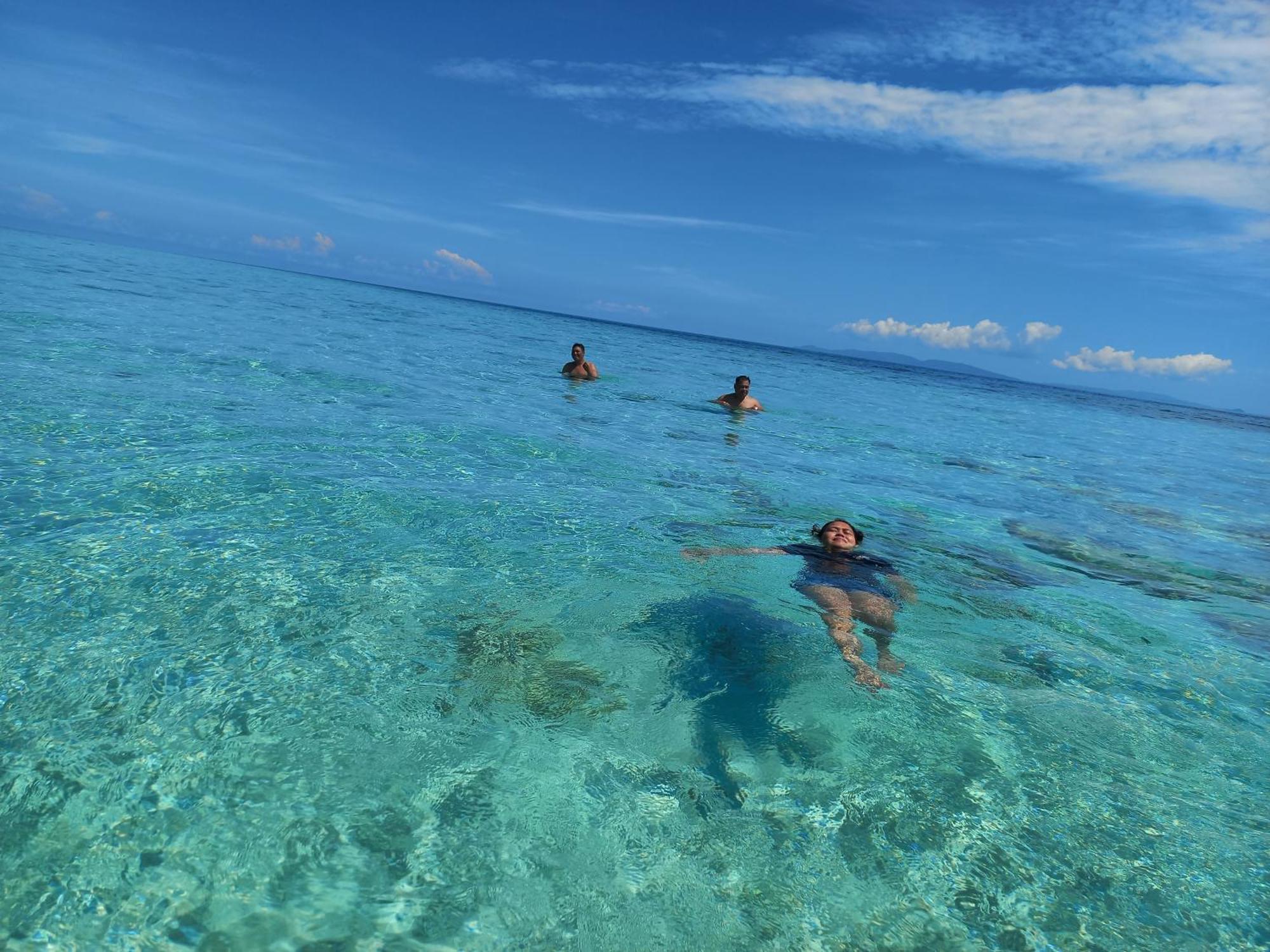 4 Sisters Divers Bunaken Luaran gambar